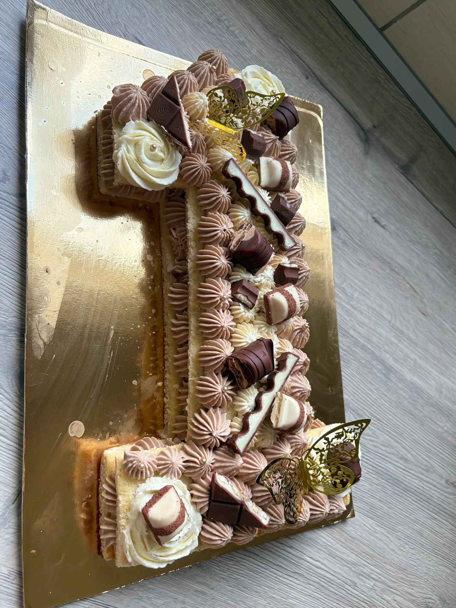 Number cake kinder maxi