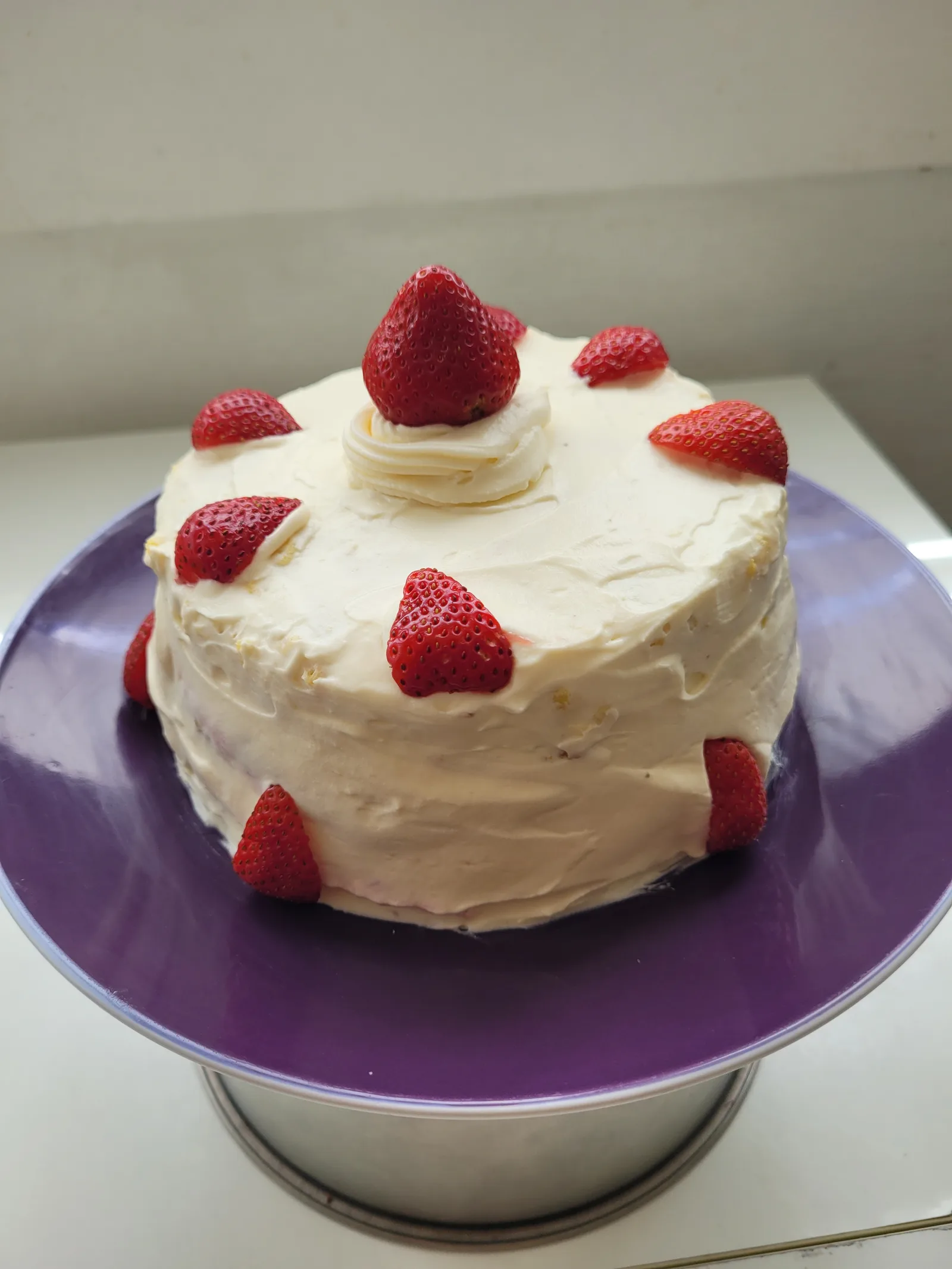 Layer Cake "Sa Majesté La Reinz Fraise"