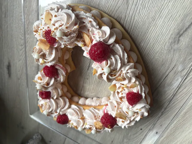 Heart cake