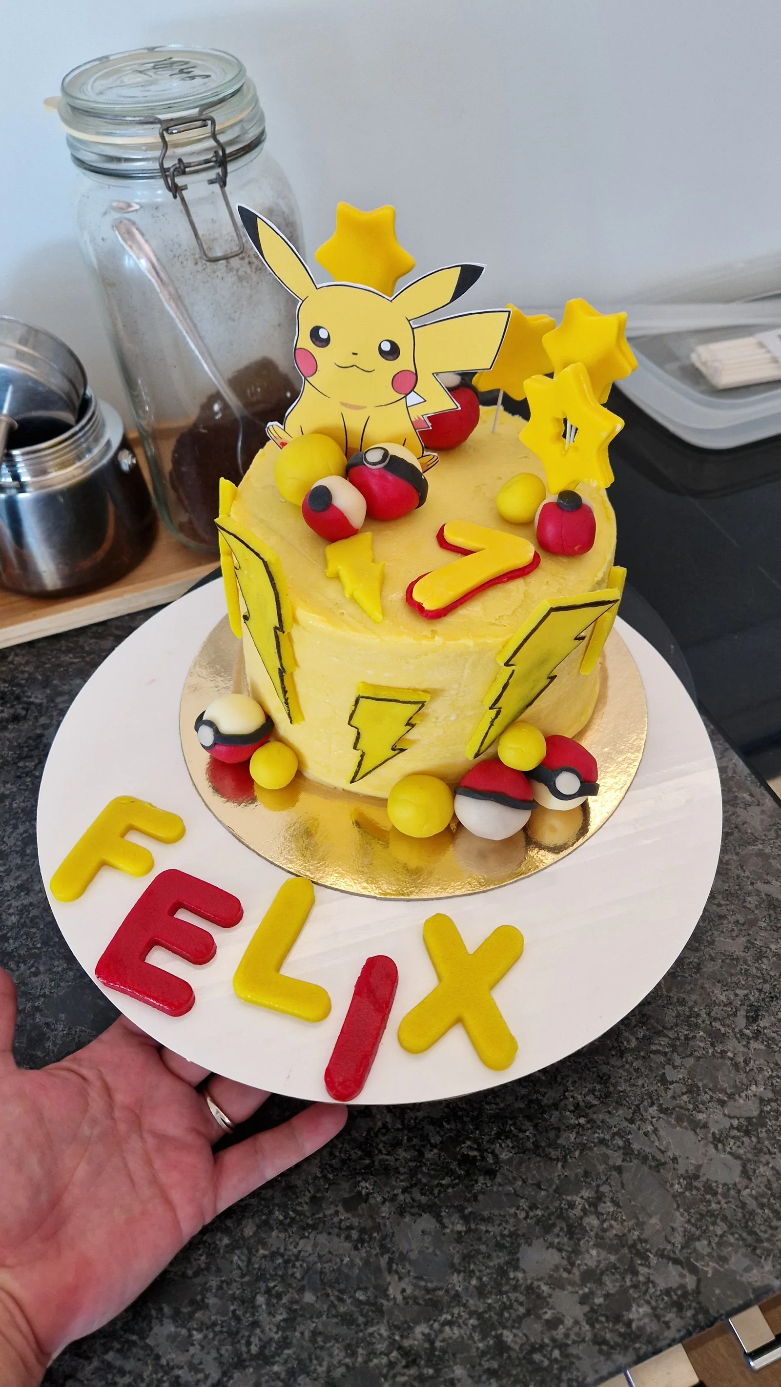 Layer cake Pikachu