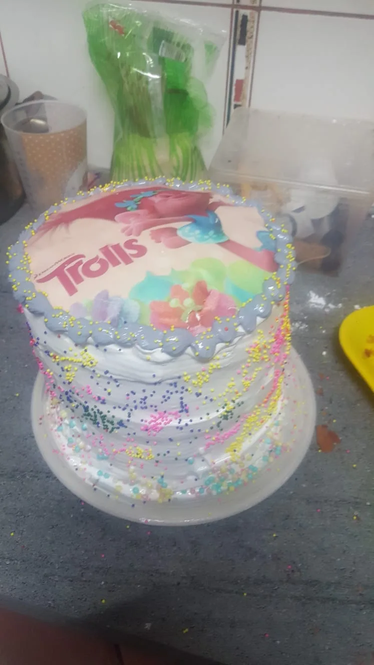 Molly cake arc en ciel