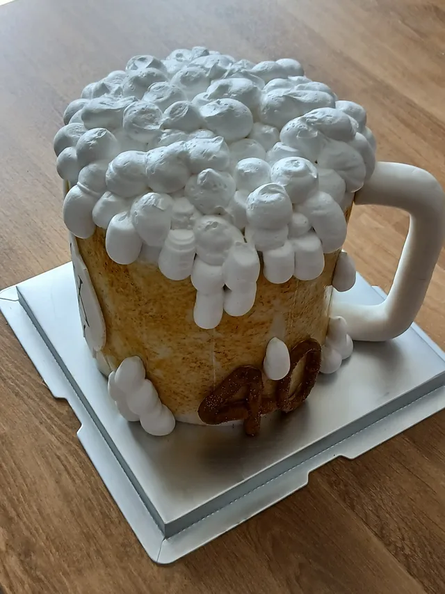 cake design chope de bière