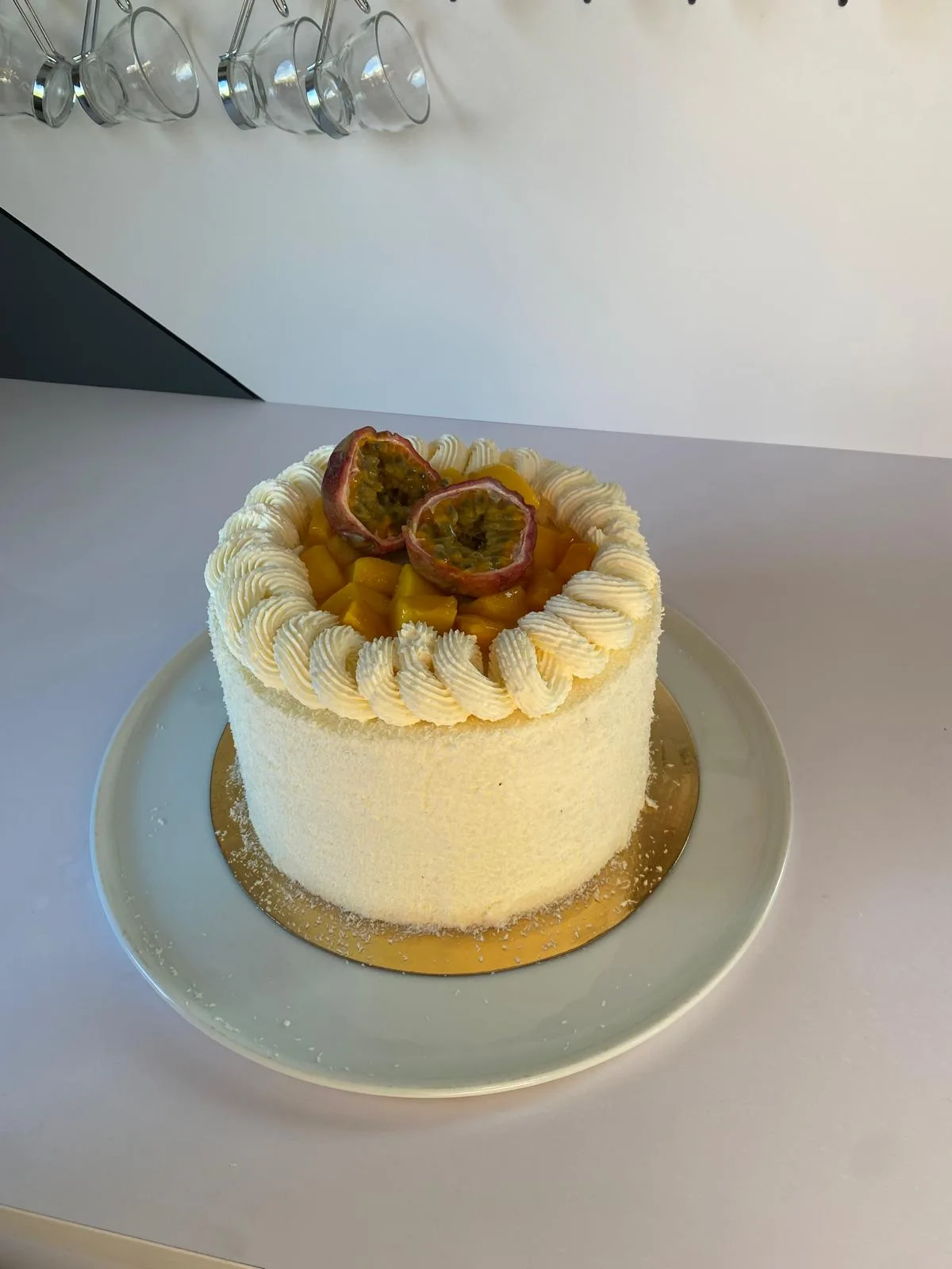 Layer cake mangue coco passion