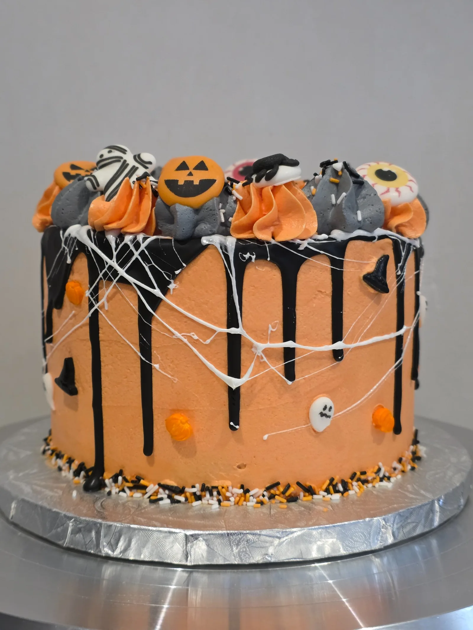 Layer cake halloween